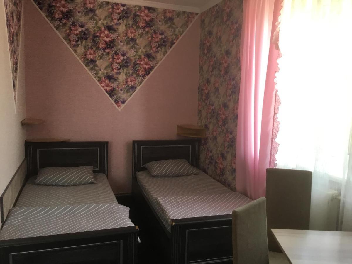 Inn Alibi Городилець Екстер'єр фото